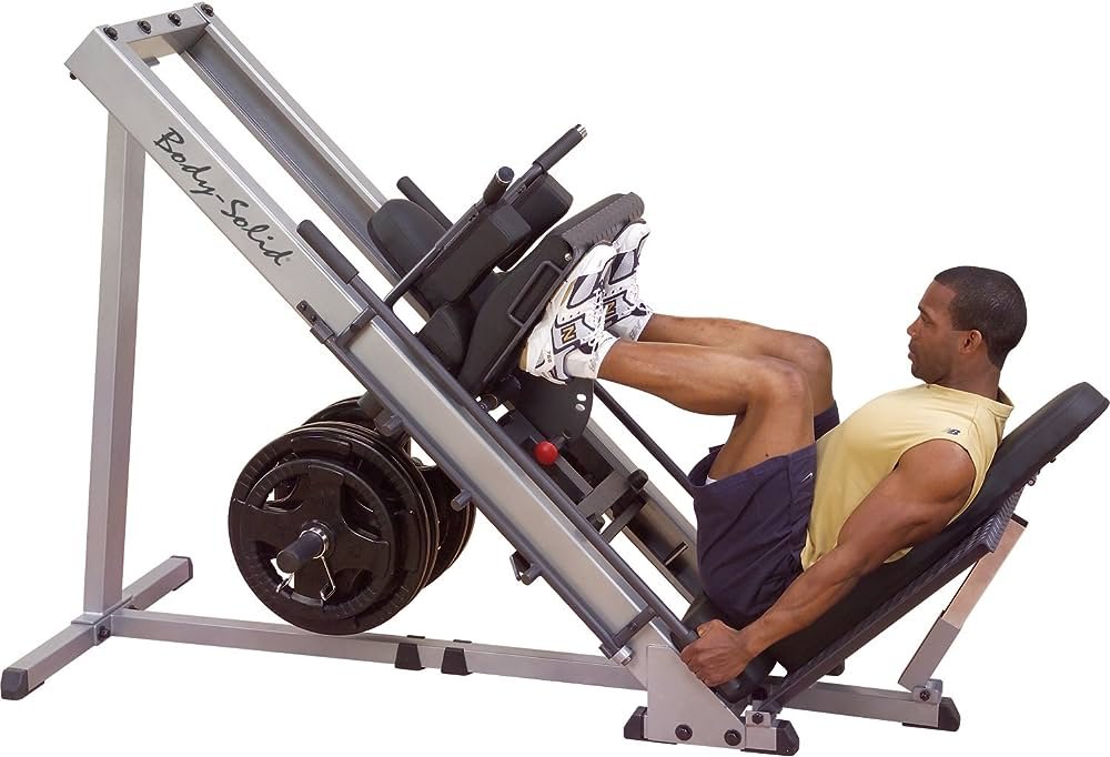 Squat Machine Gym